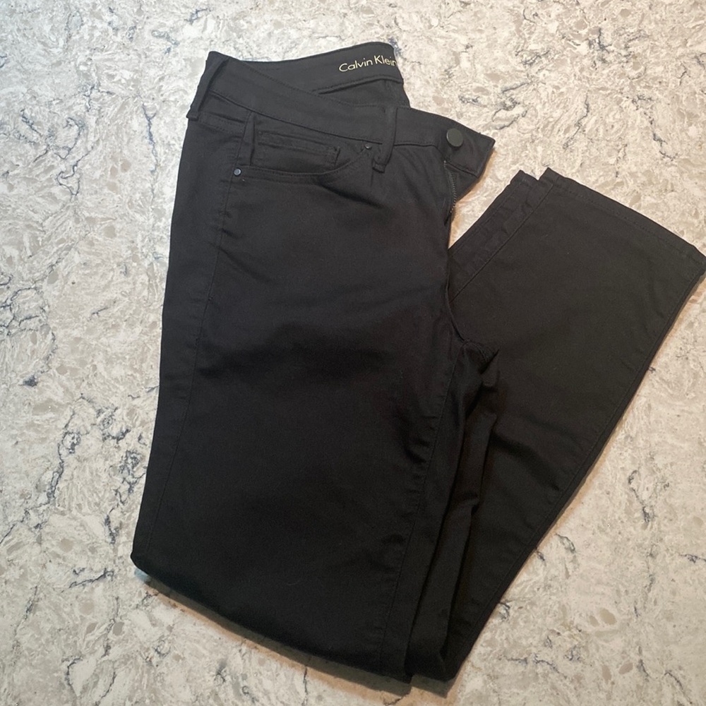 Women’s Calvin Klein Ankle Skinny Jean - Size 10